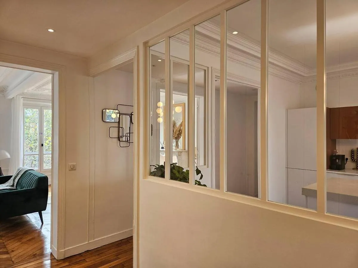 Typical Haussmannien Flat Apartment Paris